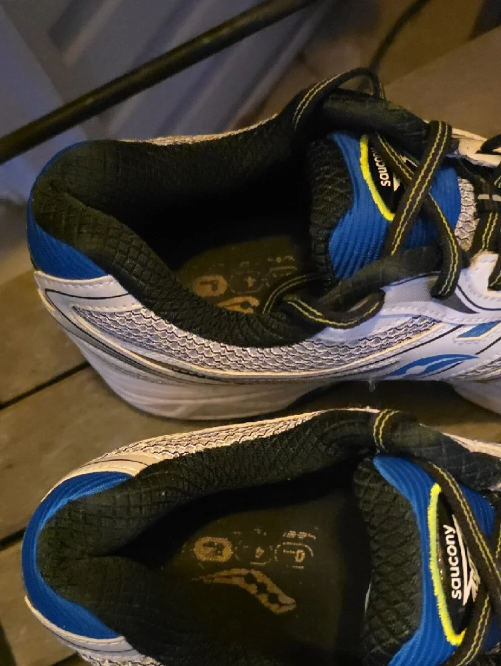 Saucony Power Grid Guide Men's White/Blue Running Sneakers - Size 11